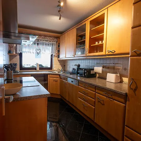 Bookandstay24 3 Zimmerferienwohnung Mit Balkon, Kueche Und Parkplatz 아파트 오베르츠하우젠