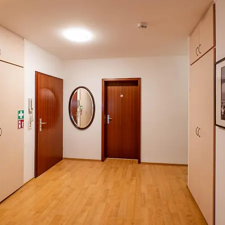 Bookandstay24 3 Zimmerferienwohnung Mit Balkon, Kueche Und Parkplatz 아파트 *