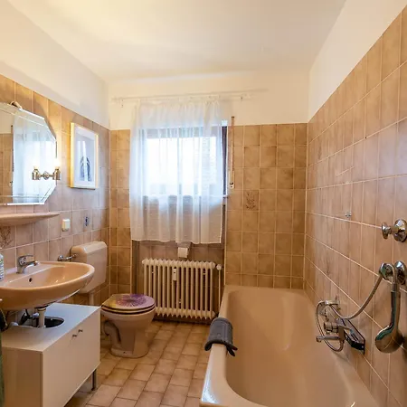 Bookandstay24 3 Zimmerferienwohnung Mit Balkon, Kueche Und Parkplatz 아파트 *